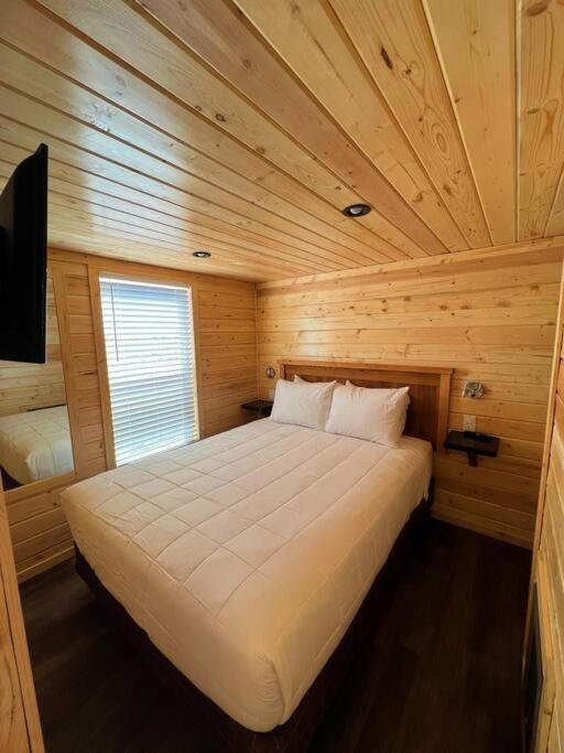 Chalet 093 Star Gazing Tiny Nr Grand Canyon South Rim Sleeps 8 *